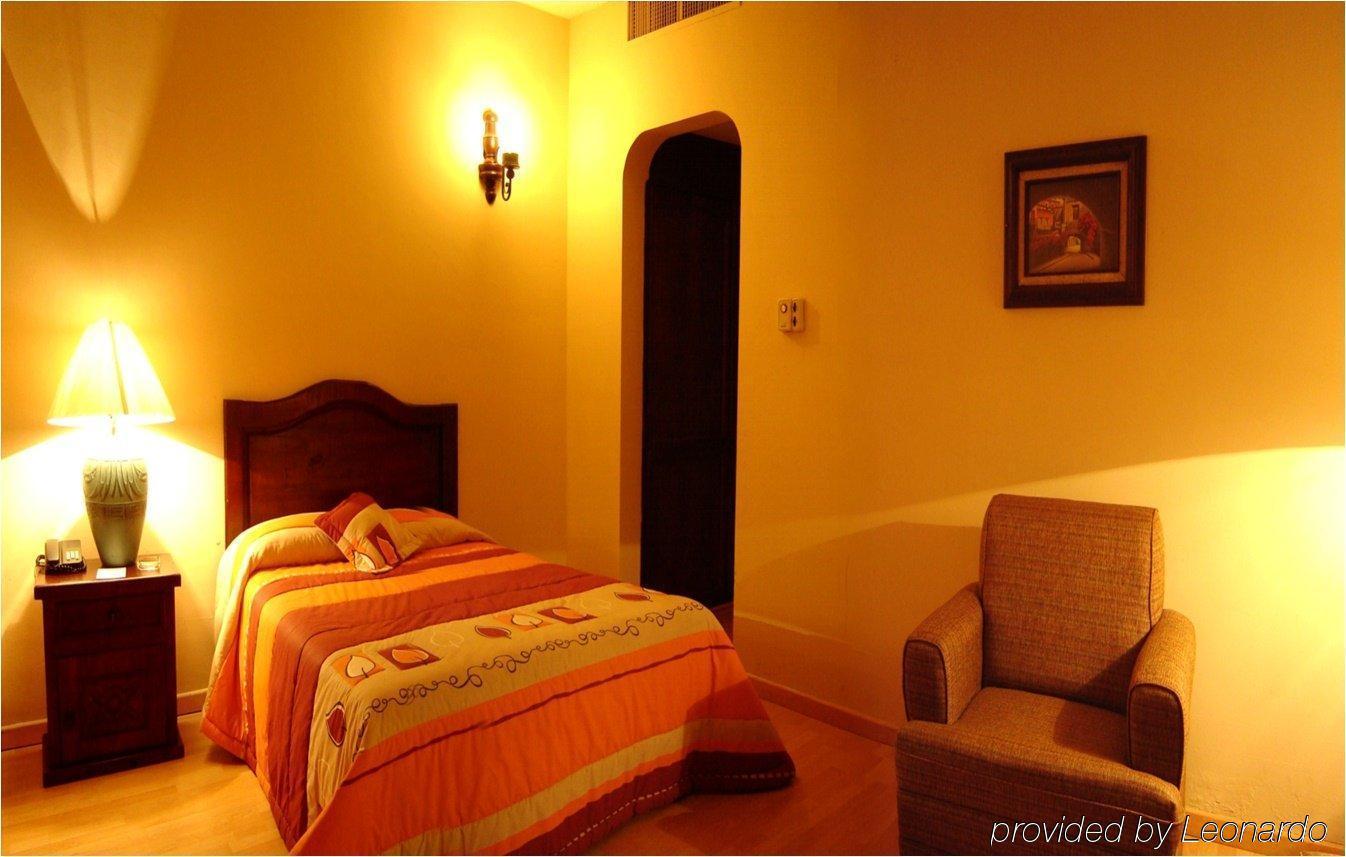 Hotel Maria Benita Zacatecas Szoba fotó